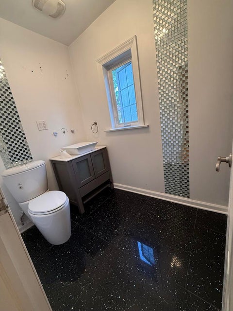 Tiny photo for 6800 N Knox Avenue, Lincolnwood, IL 60712 (MLS # 12777351)