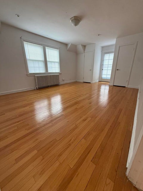 Tiny photo for 6800 N Knox Avenue, Lincolnwood, IL 60712 (MLS # 12777351)