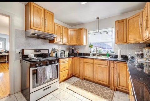 Tiny photo for 6800 N Knox Avenue, Lincolnwood, IL 60712 (MLS # 12777351)