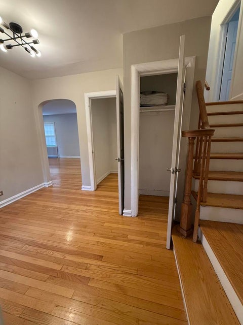 Tiny photo for 6800 N Knox Avenue, Lincolnwood, IL 60712 (MLS # 12777351)