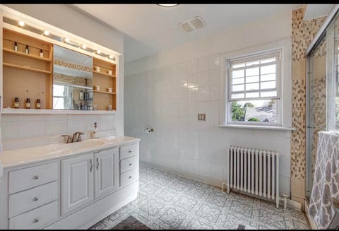 Tiny photo for 6800 N Knox Avenue, Lincolnwood, IL 60712 (MLS # 12777351)
