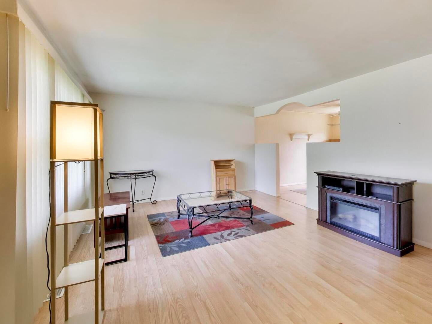 139 W Melody Lane