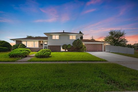 Tiny photo for 4101 Park Lane, Country Club Hills, IL 60478 (MLS # 12455941)