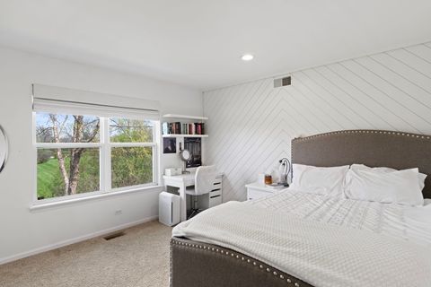 Tiny photo for 483 Castle Pines Lane, Riverwoods, IL 60015 (MLS # 12621662)