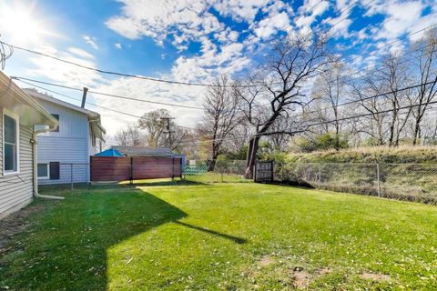 Tiny photo for 222 Harrison Street, Carpentersville, IL 60110 (MLS # 12518937)