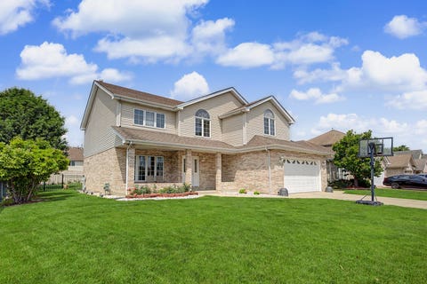 Photo of 7716 Leclaire Avenue, Burbank, IL 60459 (MLS # 12740070)