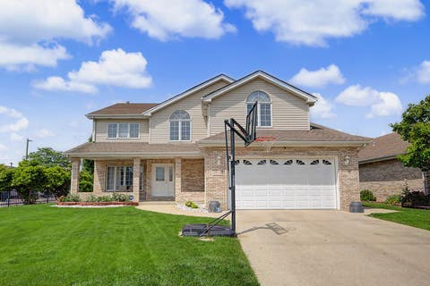 Tiny photo for 7716 Leclaire Avenue, Burbank, IL 60459 (MLS # 12740070)