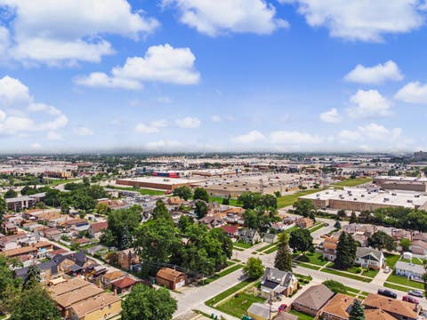 Tiny photo for 7716 Leclaire Avenue, Burbank, IL 60459 (MLS # 12740070)