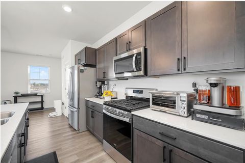 Tiny photo for 1071 Williamsburg Street, Pingree Grove, IL 60140 (MLS # 12505587)