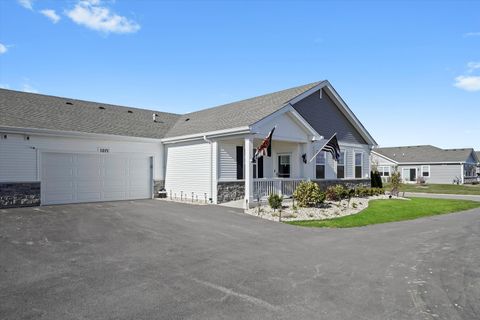 Tiny photo for 1071 Williamsburg Street, Pingree Grove, IL 60140 (MLS # 12505587)