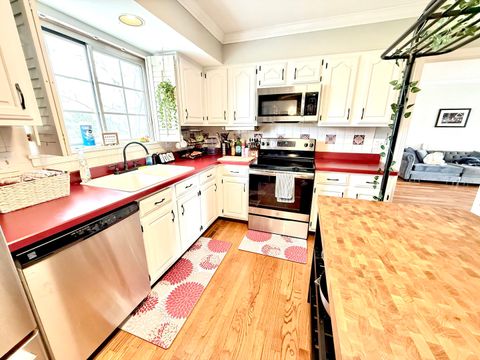 Tiny photo for 1081 Brighton Drive, Carol Stream, IL 60188 (MLS # 12626044)