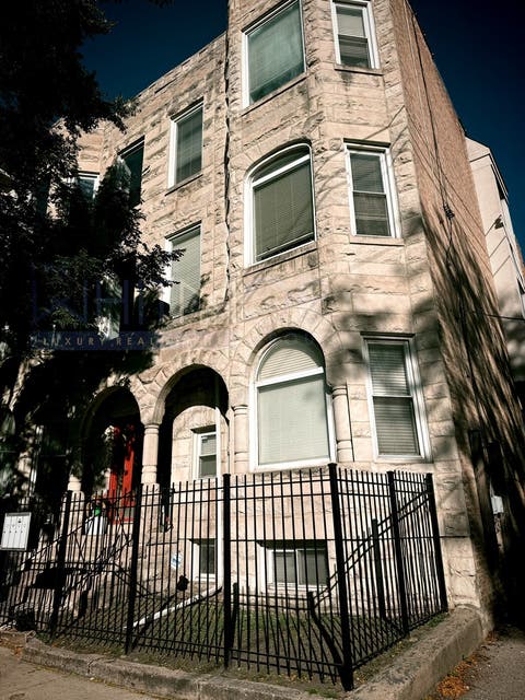 Photo of 1108 E Marquette Road #207, Chicago, IL 60637 (MLS # 12735217)