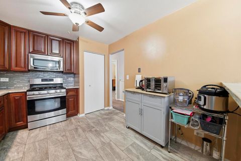 Tiny photo for 2861 Shelly Lane, Aurora, IL 60504 (MLS # 12615640)