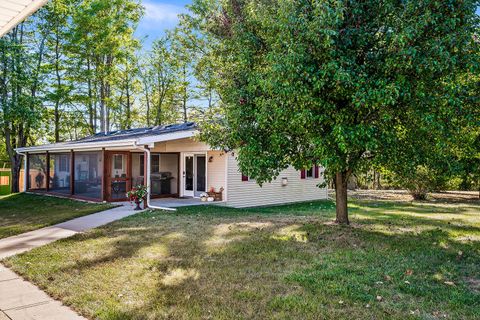 Tiny photo for 14345 N 900 East Road, Bloomington, IL 61705 (MLS # 12491044)