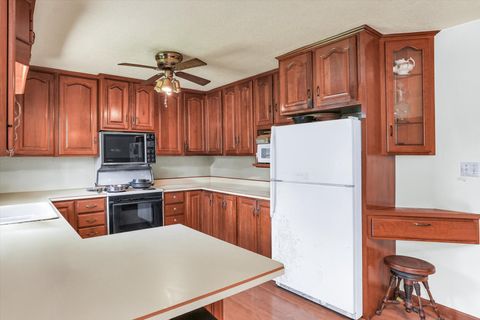 Tiny photo for 7 Birch Lane, Villa Grove, IL 61956 (MLS # 12365968)