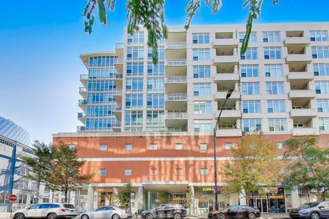 Tiny photo for 909 W Washington Boulevard #811, Chicago, IL 60607 (MLS # 12629867)