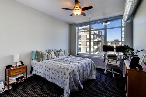 Tiny photo for 909 W Washington Boulevard #811, Chicago, IL 60607 (MLS # 12629867)