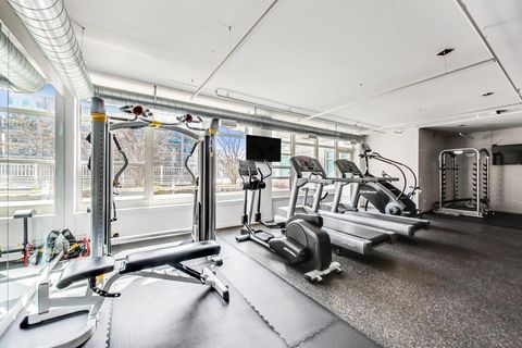 Tiny photo for 909 W Washington Boulevard #811, Chicago, IL 60607 (MLS # 12629867)