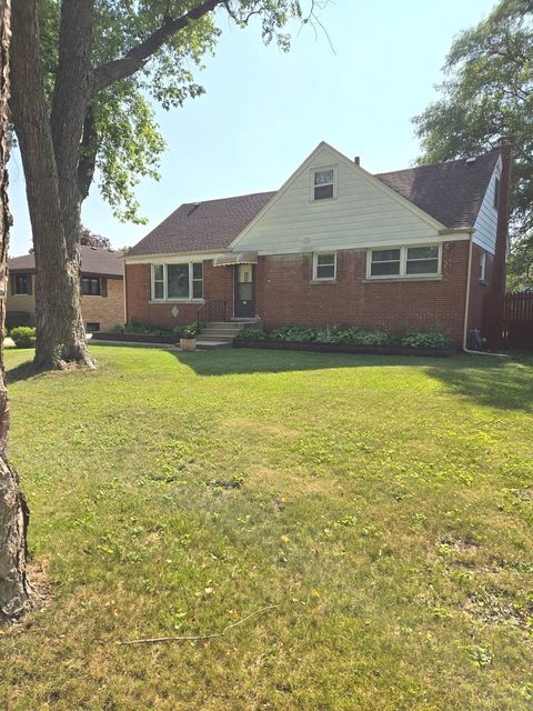 Tiny photo for 452 S Walnut Street, Bensenville, IL 60106 (MLS # 12418417)