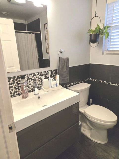 Tiny photo for 452 S Walnut Street, Bensenville, IL 60106 (MLS # 12418417)