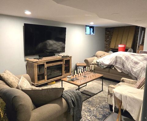 Tiny photo for 452 S Walnut Street, Bensenville, IL 60106 (MLS # 12418417)