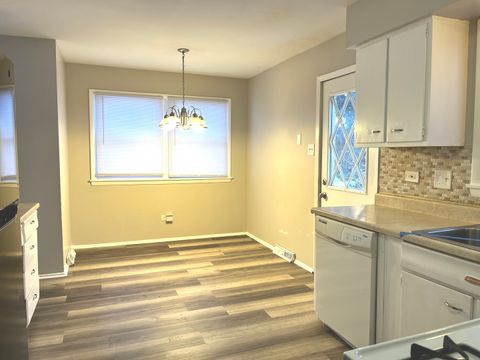 Tiny photo for 15112 RIDGEWAY Avenue, Midlothian, IL 60445 (MLS # 12560759)