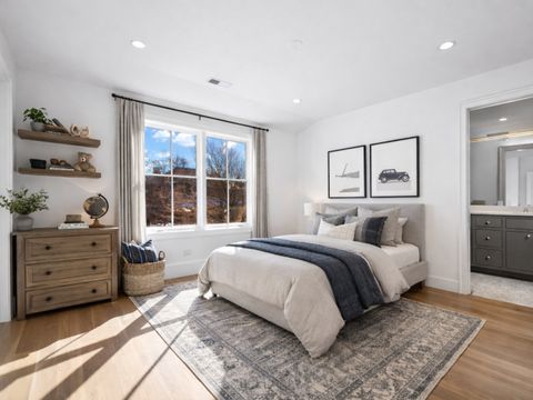 Tiny photo for 2009 Robincrest Lane, Glenview, IL 60025 (MLS # 12566715)