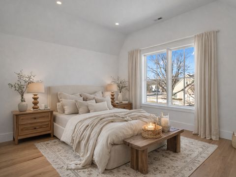 Tiny photo for 2009 Robincrest Lane, Glenview, IL 60025 (MLS # 12566715)