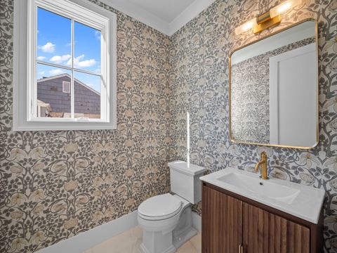 Tiny photo for 2009 Robincrest Lane, Glenview, IL 60025 (MLS # 12566715)