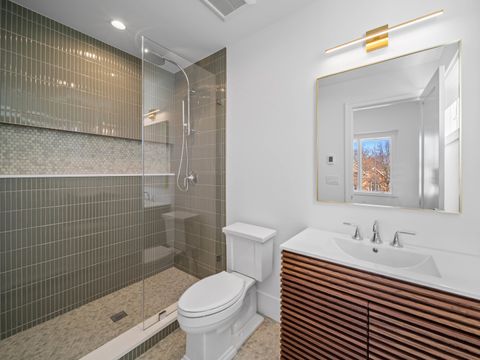 Tiny photo for 2009 Robincrest Lane, Glenview, IL 60025 (MLS # 12566715)