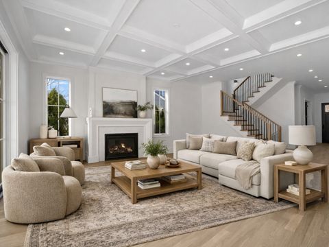 Tiny photo for 2009 Robincrest Lane, Glenview, IL 60025 (MLS # 12566715)