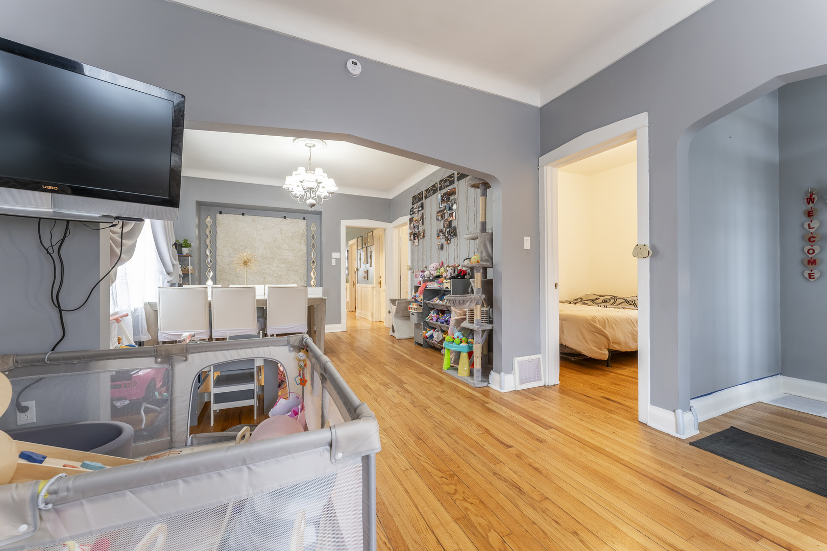 2214 S 61st Court