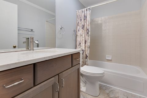 Tiny photo for 540 Biesterfield Road #B315, Elk Grove Village, IL 60007 (MLS # 12507098)