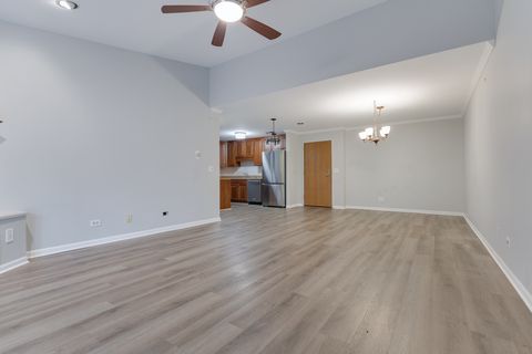 Tiny photo for 540 Biesterfield Road #B315, Elk Grove Village, IL 60007 (MLS # 12507098)