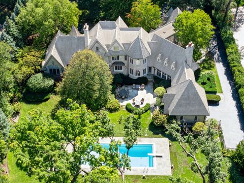 Photo of 3102 White Oak Lane, Oak Brook, IL 60523 (MLS # 12598180)