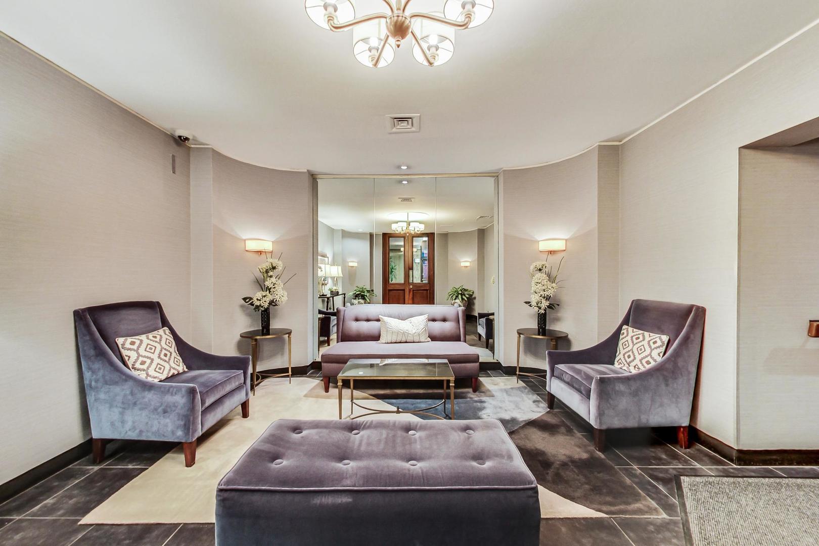 720 W Gordon Terrace 5M