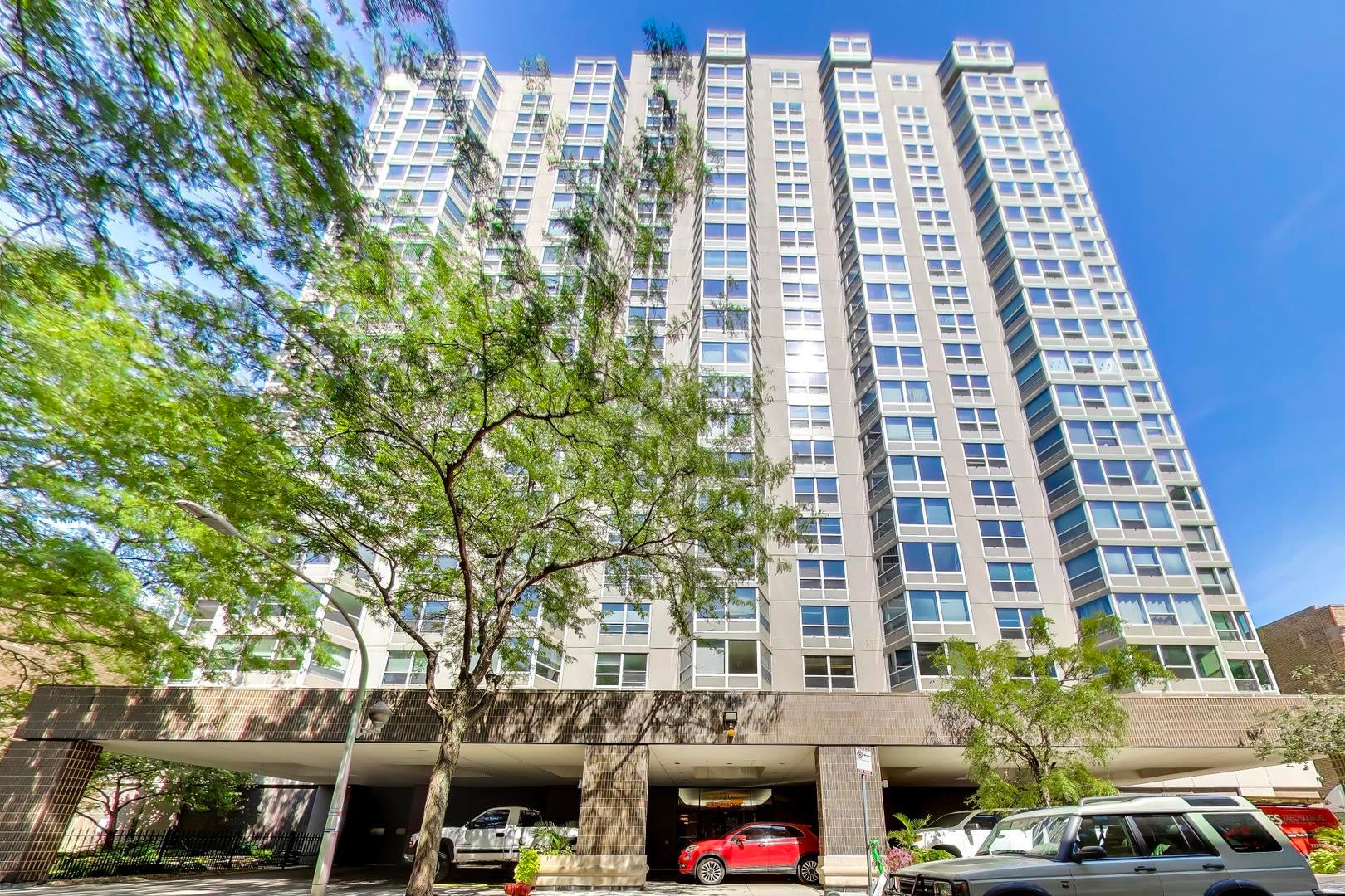 720 W Gordon Terrace 5M