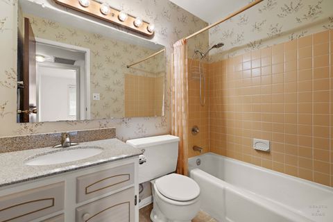 Tiny photo for 701 Garden Circle #3, Streamwood, IL 60107 (MLS # 12481167)