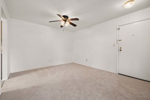 Tiny photo for 701 Garden Circle #3, Streamwood, IL 60107 (MLS # 12481167)