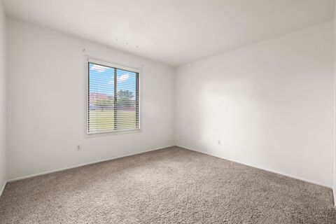 Tiny photo for 701 Garden Circle #3, Streamwood, IL 60107 (MLS # 12481167)