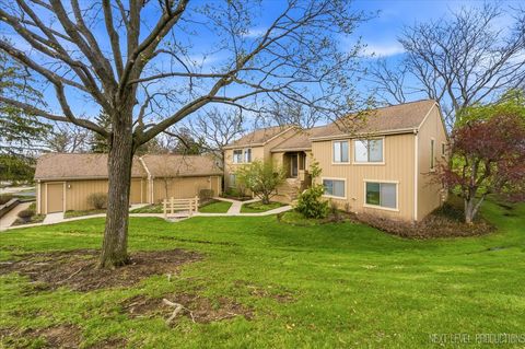 Photo of 746 Oak Hill Road #A, Lake Barrington, IL 60010 (MLS # 12616646)