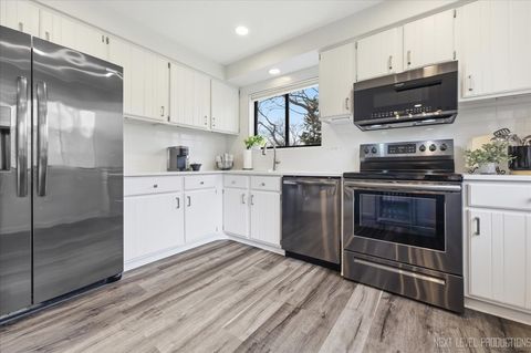 Tiny photo for 746 Oak Hill Road #A, Lake Barrington, IL 60010 (MLS # 12616646)