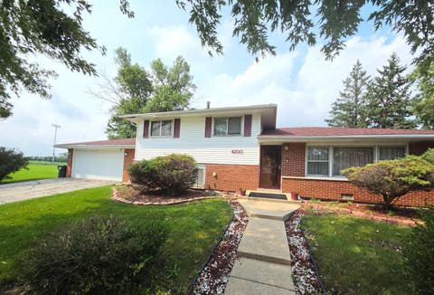 Photo of 4100 Park Lane, Country Club Hills, IL 60478 (MLS # 12729688)