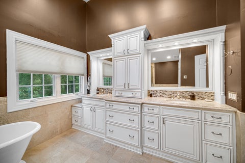 Tiny photo for 1429 Braxton Road, Libertyville, IL 60048 (MLS # 12780088)