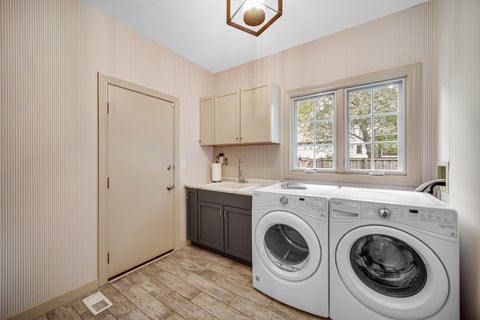 Tiny photo for 1429 Braxton Road, Libertyville, IL 60048 (MLS # 12780088)