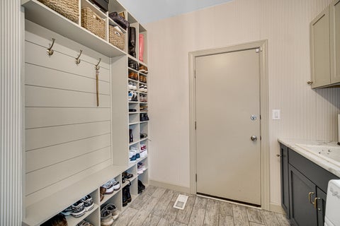 Tiny photo for 1429 Braxton Road, Libertyville, IL 60048 (MLS # 12780088)