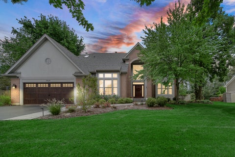 Photo of 1429 Braxton Road, Libertyville, IL 60048 (MLS # 12780088)
