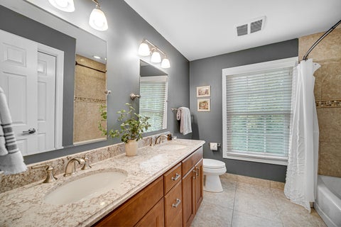 Tiny photo for 1429 Braxton Road, Libertyville, IL 60048 (MLS # 12780088)