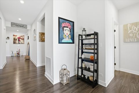 Tiny photo for 1851 Glenlake Court, New Lenox, IL 60451 (MLS # 12548592)