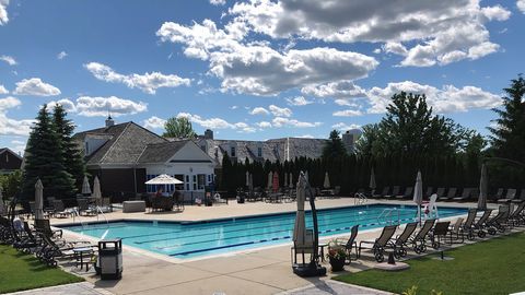 Tiny photo for 20 Harborside Way, Hawthorn Woods, IL 60047 (MLS # 12594334)